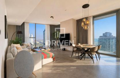 Apartment - 2 - 4 for sale in Stella Maris - Dubai Marina - Dubai