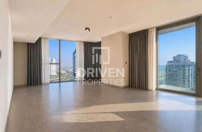 Apartment - 2 - 4 for sale in Stella Maris - Dubai Marina - Dubai
