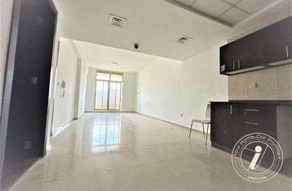 Apartment - 1 Bedroom - 2 Bathrooms for rent in Frankfurt Sports Tower - Dubai Sports City - Dubai