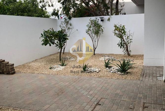 142867245 - Property Image 3