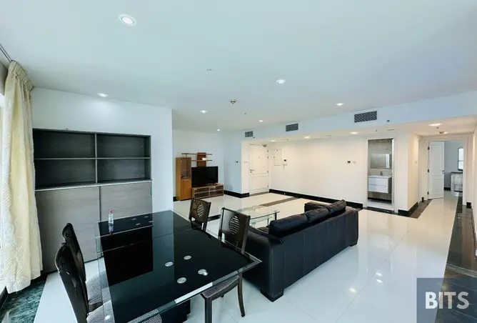 156920431 - Property Image 2