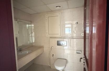 Apartment - 3 - 4 for rent in Al Khan Corniche - Al Khan - Sharjah
