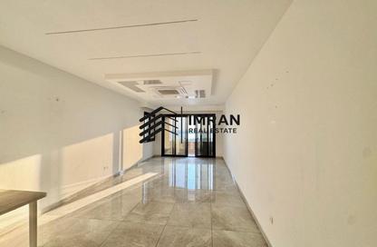 Apartment - 2 Bedrooms - 4 Bathrooms for rent in Majestic Tower - Al Taawun Street - Al Taawun - Sharjah Apartment - 2 Bedrooms - 4 Bathrooms for rent in Majestic Tower - Al Taawun Street - Al Taawun - Sharjah