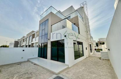 Townhouse - 5 Bedrooms - 5 Bathrooms for sale in Park Residence 1 - Park Residences - Damac Hills - Dubai
