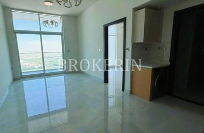 Apartment - 1 Bedroom - 2 Bathrooms for rent in Skyz by Danube - Arjan - Dubai