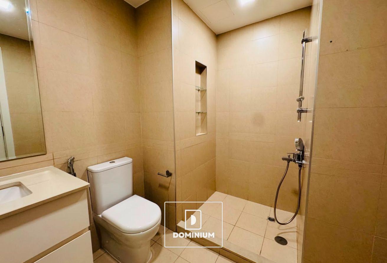 PRIME LOCATION | POOL | READY TO MOVE photo 16
