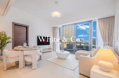 Apartment - 1 Bedroom - 2 Bathrooms for rent in Silverene Tower B - Silverene - Dubai Marina - Dubai