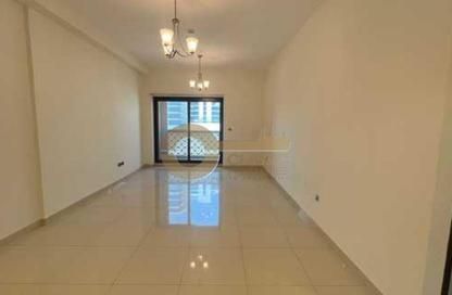 Apartment - 2 Bedrooms - 3 Bathrooms for rent in Emerald Jadaf 1 - Al Jaddaf - Dubai