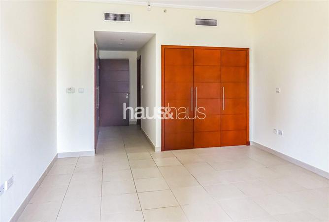 70287029 - Property Image 2