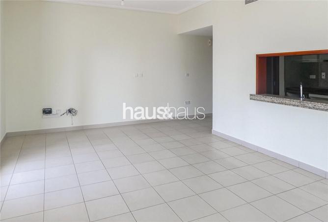 70287029 - Property Image 3