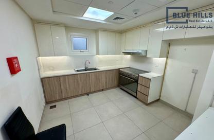 Apartment - 2 Bedrooms - 3 Bathrooms for rent in Janayen Avenue Block A - Janayen Avenue - Mirdif Hills - Mirdif - Dubai