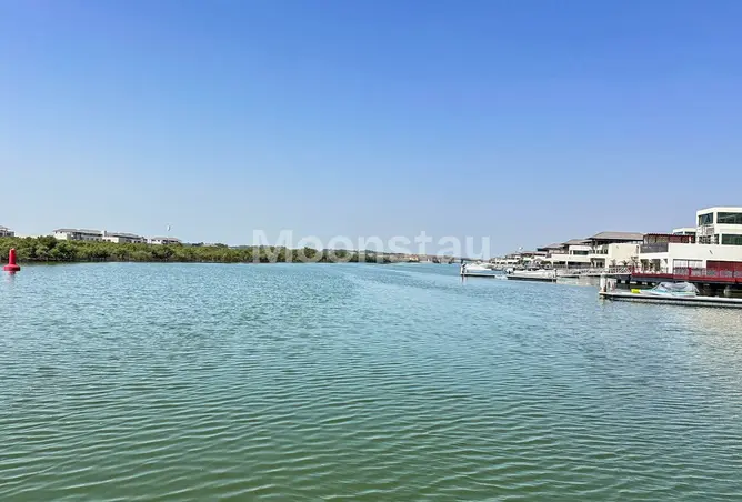 135141563 - Property Image 2
