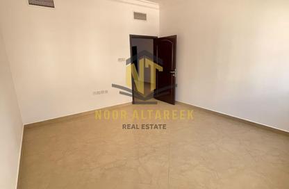 Apartment - 1 - 2 for rent in Al Khan Corniche - Al Khan - Sharjah Apartment - 1 - 2 for rent in Al Khan Corniche - Al Khan - Sharjah