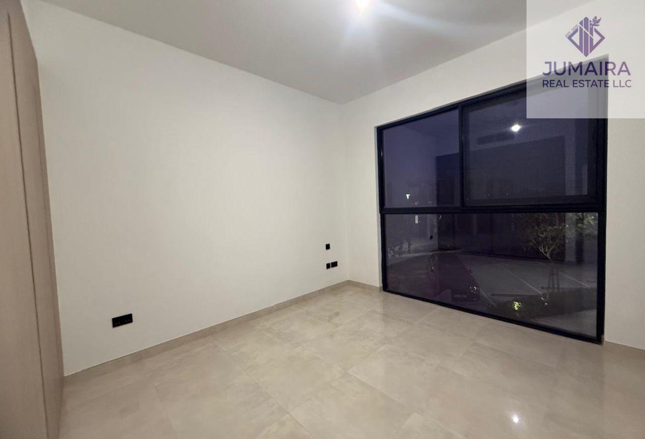 Exquisite 2 BR | Modern Elegance | Falcon Island