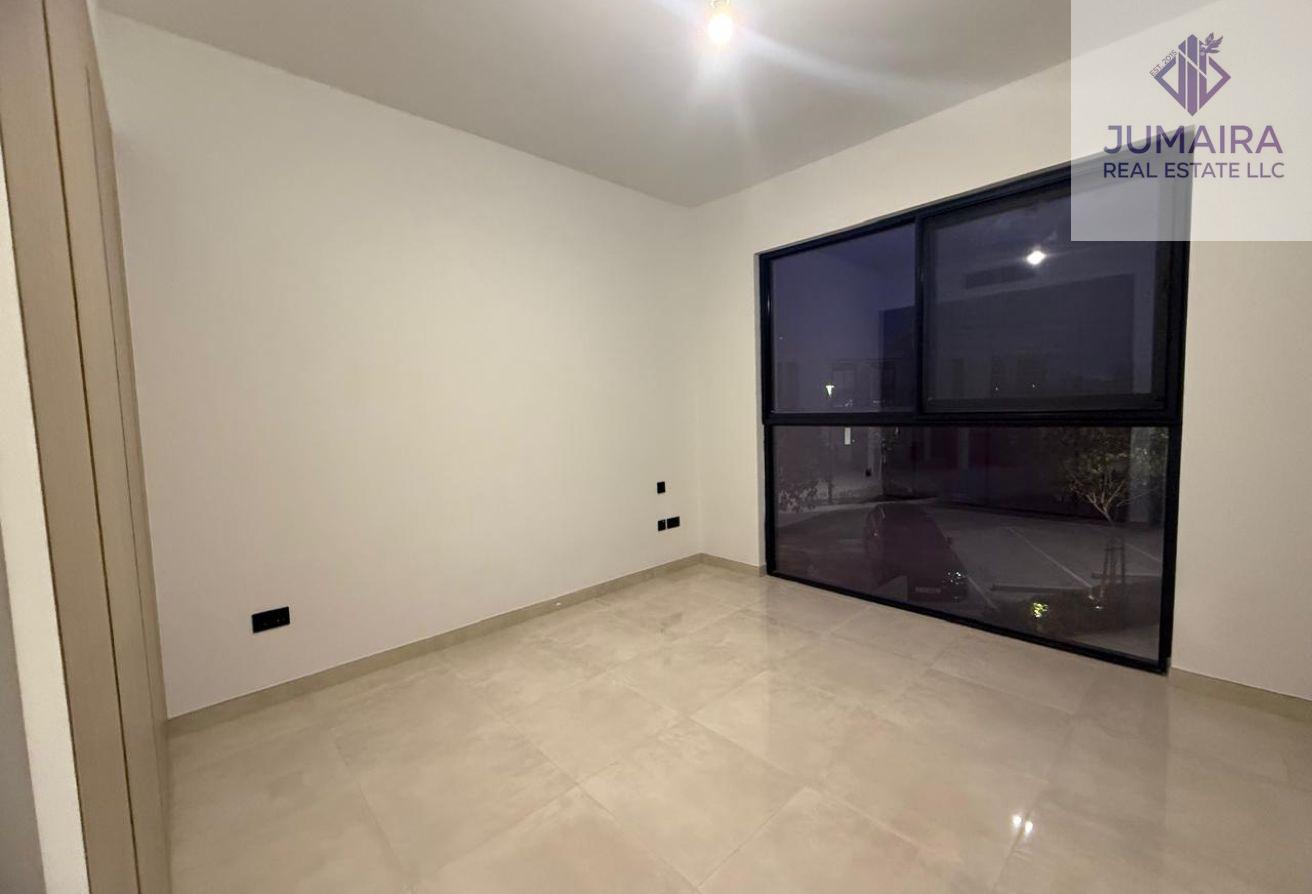 Exquisite 2 BR | Modern Elegance | Falcon Island