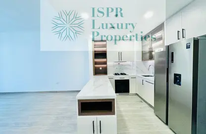 شقة - 2 غرف نوم - 2 حمامات للايجار في ذا ريجينت - تاون سكوير - دبي