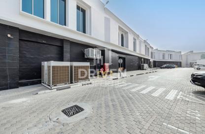مستودع - استوديو - 5 حمامات للايجار في كوسترا كوميرشال سنت - مدينة دبي للإنتاج (اي ام بي زد) - دبي
