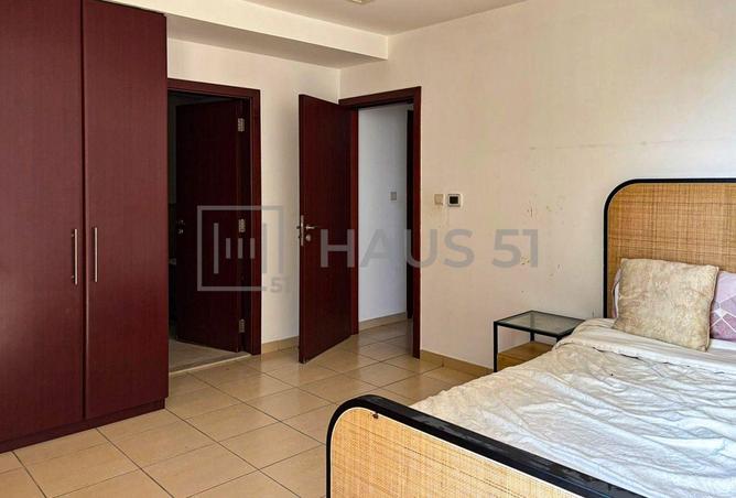 84890411 - Property Image 3