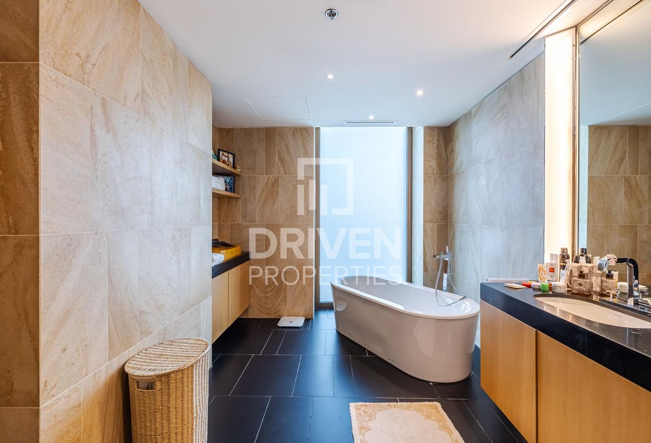 Exclusive | Luxurious Unit | Burj Khalifa View photo 18