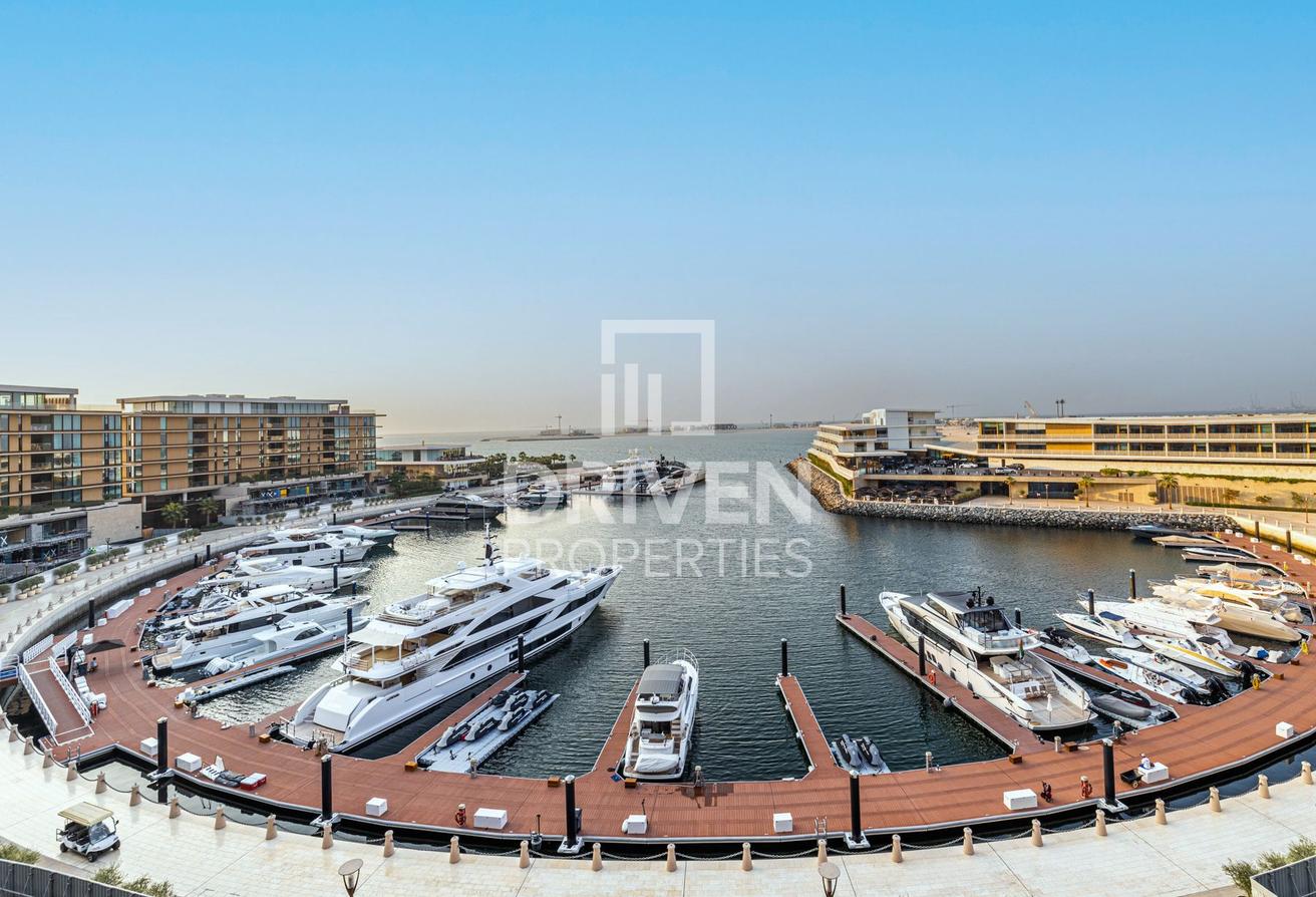 Exclusive | Luxurious Unit | Burj Khalifa View photo 3