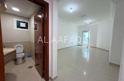 Apartment - 2 - 3 for rent in Al Majaz 2 - Al Majaz - Sharjah Apartment - 2 - 3 for rent in Al Majaz 2 - Al Majaz - Sharjah