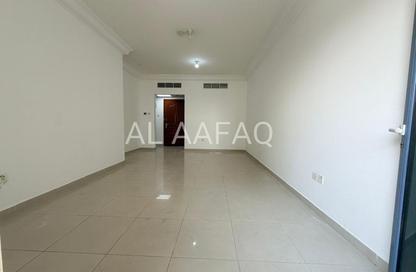 Apartment - 2 - 3 for rent in Al Majaz 2 - Al Majaz - Sharjah Apartment - 2 - 3 for rent in Al Majaz 2 - Al Majaz - Sharjah