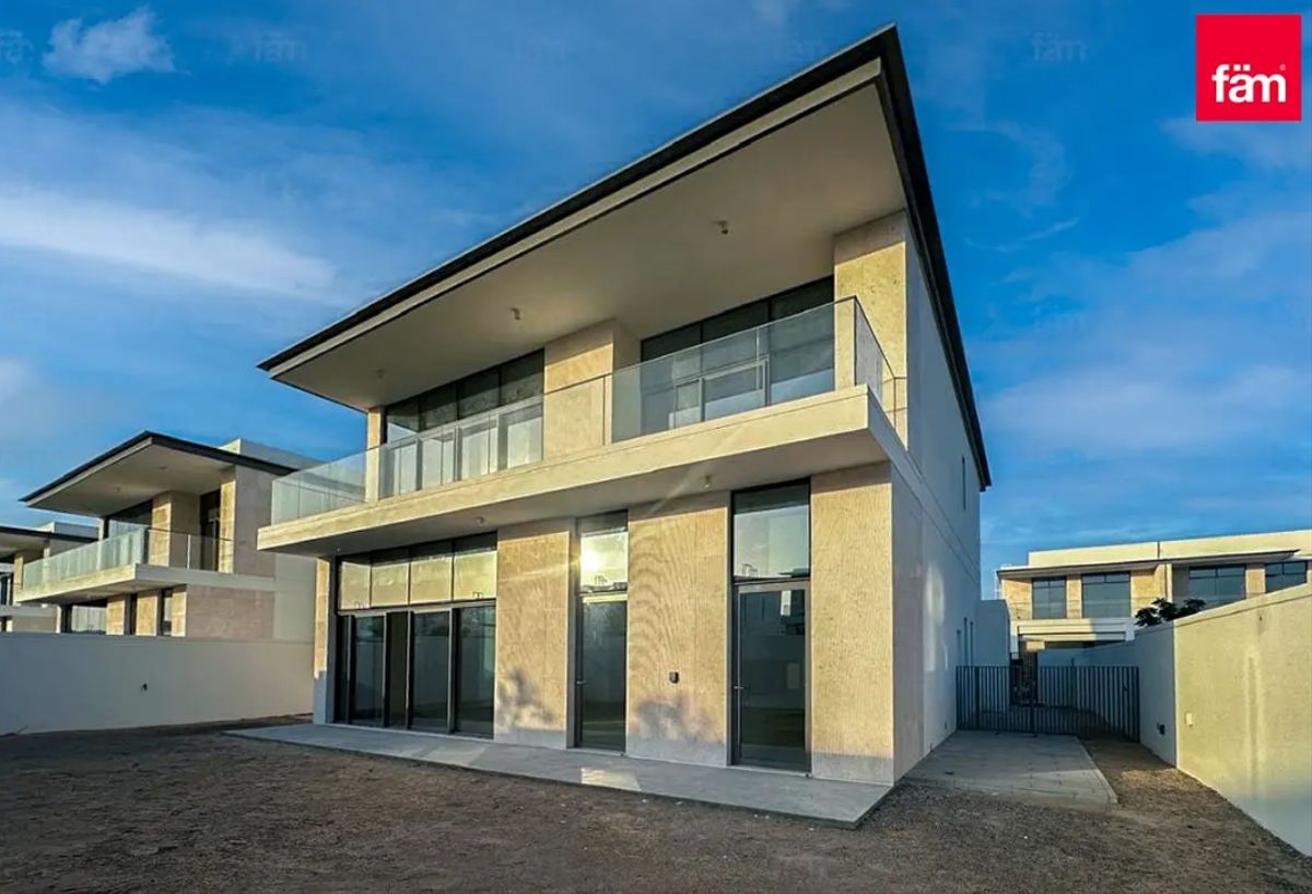 Negotiable | Standalone Villa | Single Row photo 10