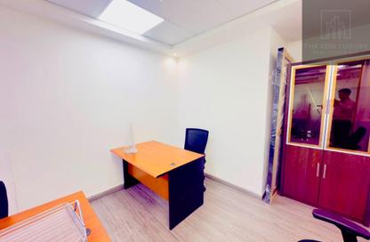 Business Centre - Studio - 1 Bathroom for rent in Latifa Tower - Sheikh Zayed Road - Dubai