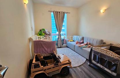 Apartment - 2 Bedrooms - 3 Bathrooms for sale in Hub Canal 2 - Hub Golf View Apartments - Dubai Sports City - Dubai