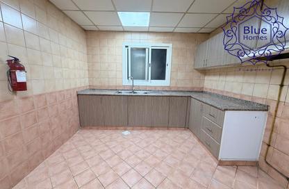 Apartment - 2 Bedrooms - 3 Bathrooms for rent in Hessa Home Building - Oud Metha - Bur Dubai - Dubai