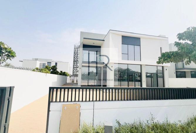 100399246 - Property Image 2