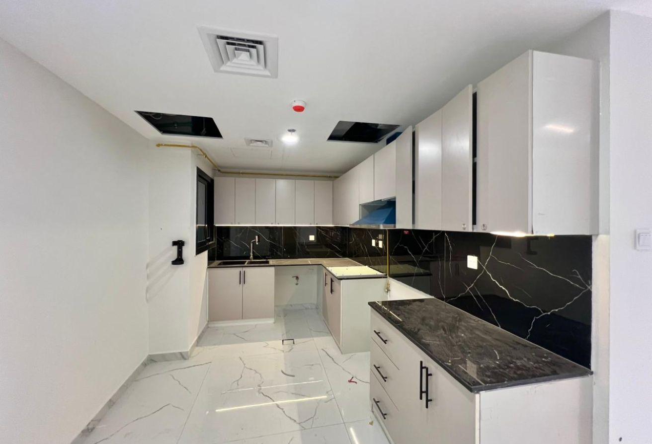 BRAND NEW APARTMENT | SEMI-OPEN KITCHEN | RENT 60K photo 4