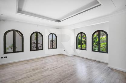 Villa - 4 - 4 for rent in Garden Homes Frond E - Garden Homes - Palm Jumeirah - Dubai
