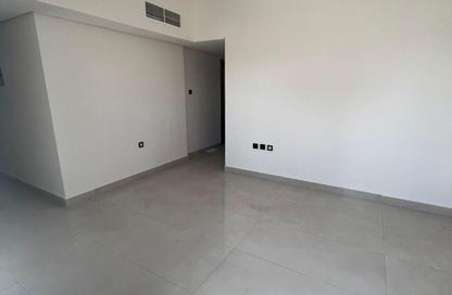 Apartment - 1 Bedroom - 1 Bathroom for rent in Muweileh Community - Muwaileh Commercial - Sharjah