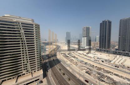 Apartment - 1 - 2 for sale in Baheen Tower - Najmat Abu Dhabi - Al Reem Island - Abu Dhabi Apartment - 1 - 2 for sale in Baheen Tower - Najmat Abu Dhabi - Al Reem Island - Abu Dhabi