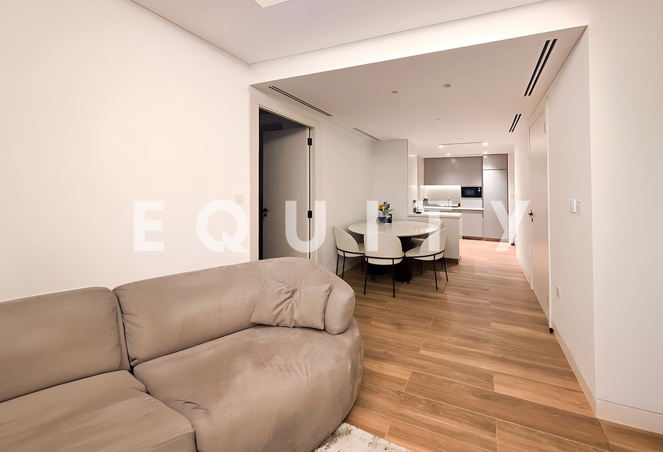 Panoramic Island Views | Fully Furnished | Modern photo 7