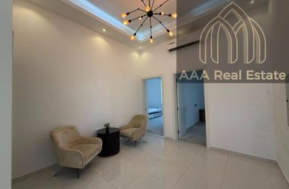 Villa - 5 Bedrooms - 6 Bathrooms for rent in Nad Al Sheba 4 - Nad Al Sheba - Dubai Villa - 5 Bedrooms - 6 Bathrooms for rent in Nad Al Sheba 4 - Nad Al Sheba - Dubai
