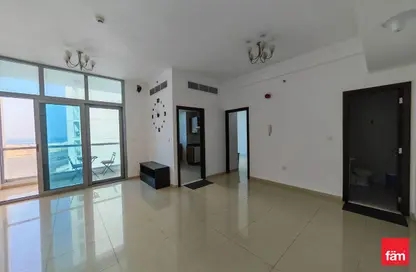 Apartment - 1 Bedroom - 2 Bathrooms for rent in DEC Tower 1 - DEC Towers - Dubai Marina - Dubai