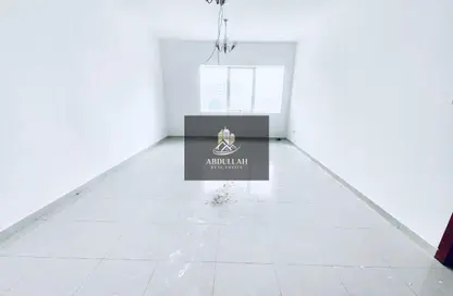 شقة - 2 غرف نوم - 2 حمامات للايجار في برج الأندلس 2 - النهدة - الشارقة