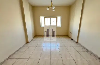 شقة - غرفة نوم - 1 حمام للايجار في بناية مويليح 29 - مويلح - الشارقة