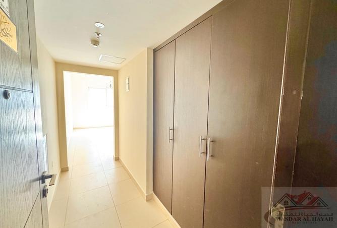 16333400 - Property Image 2