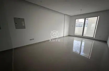 شقة - 3 غرف نوم - 4 حمامات للايجار في بلازا ريسدينس 2 - بلازا ريزيدنس - الضاحية 13 - قرية جميرا الدائرية - دبي