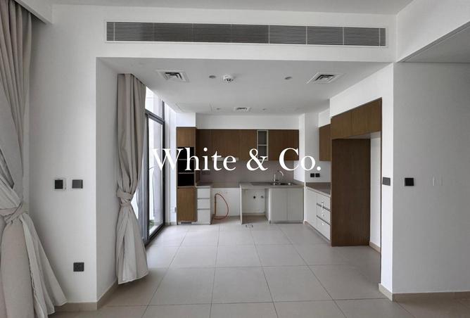 83211353 - Property Image 3