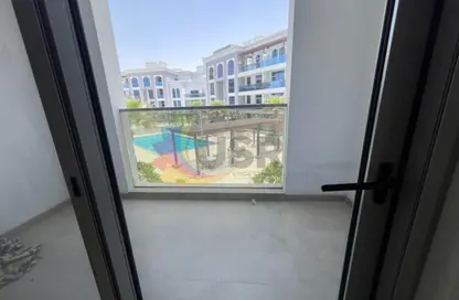 شقة - غرفة نوم - 2 حمامات للايجار في ارت جاردنز المبنى أ - آشلي هيلز - ارجان - دبي