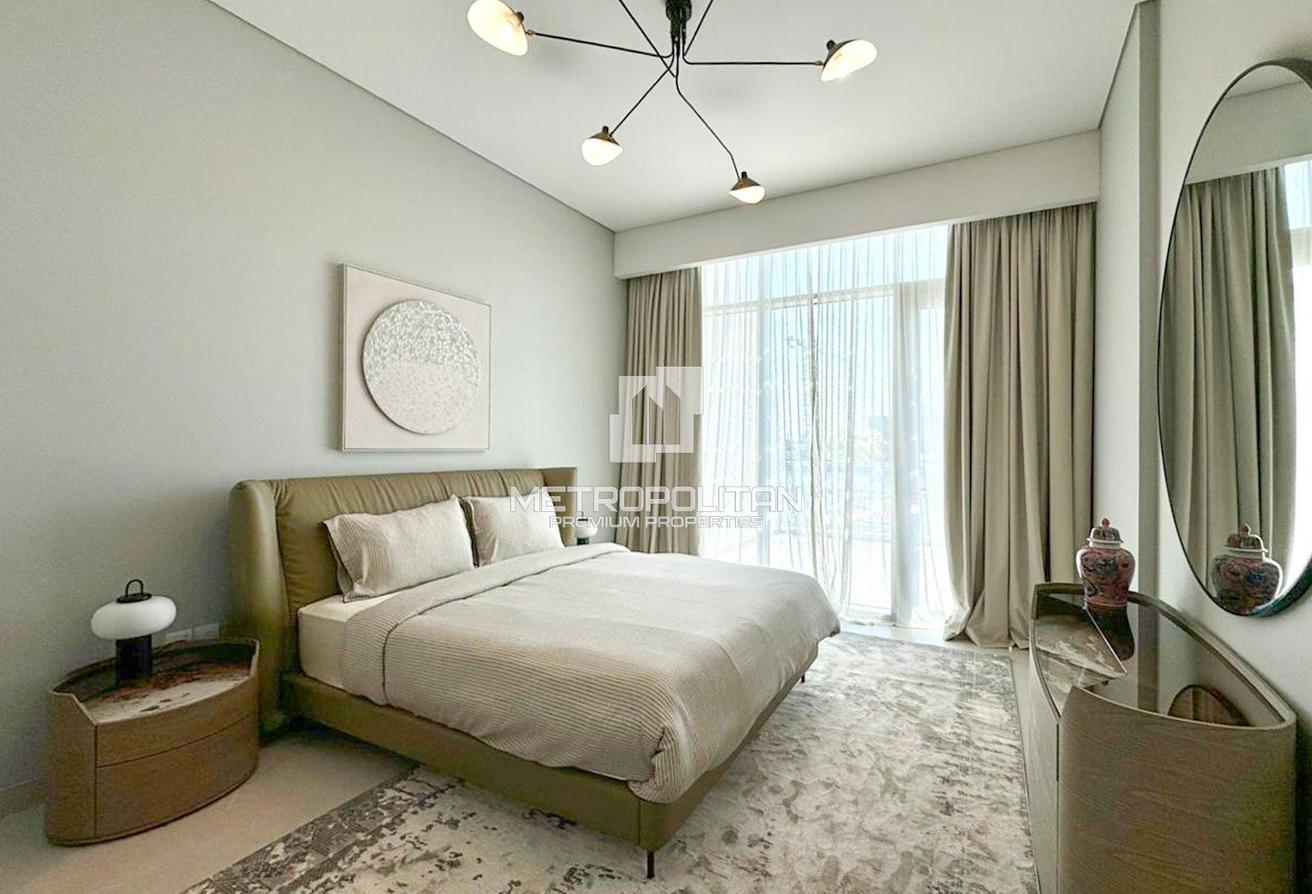 Upgraded Canal View| Fully Furnished| Large Layout photo 5