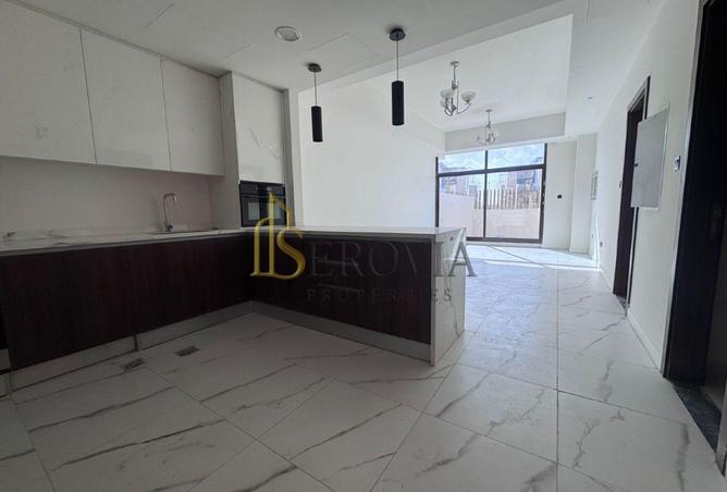 107290653 - Property Image 2