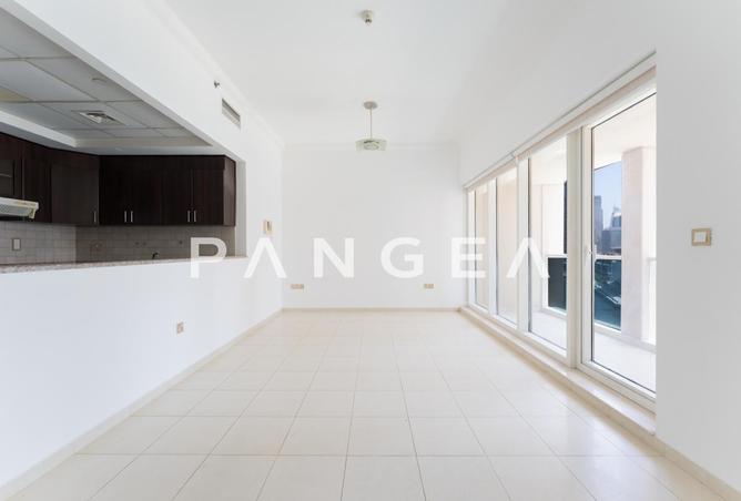 100386735 - Property Image 2