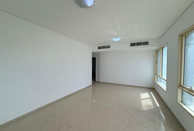 89212242 - Property Image 3