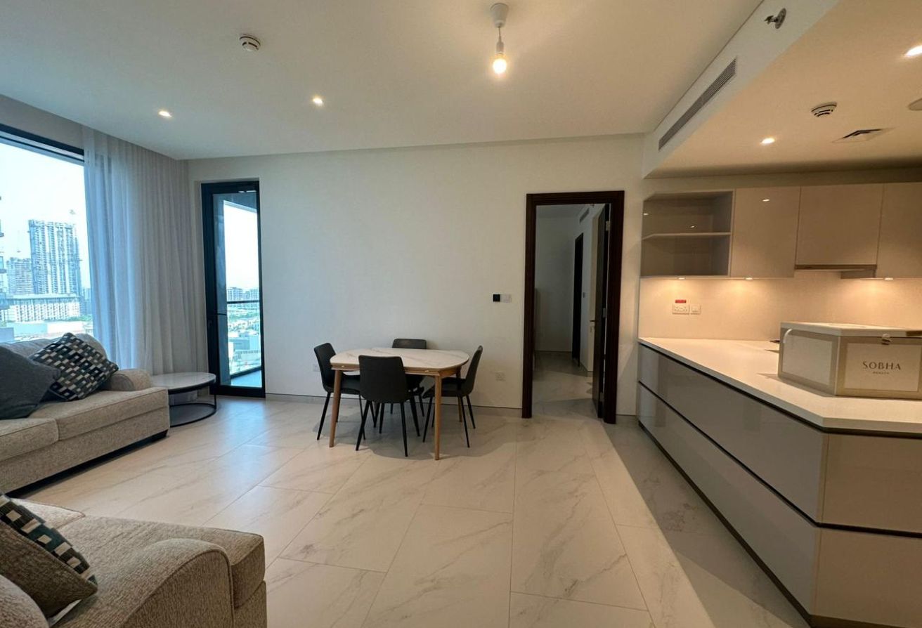 Furnished | Vacant | Pool View