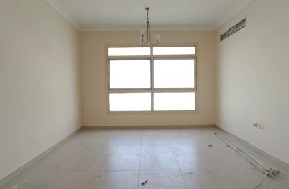 Apartment - 2 - 2 for rent in Al Butina 9 Building - Bu Tina - Al Sharq - Sharjah